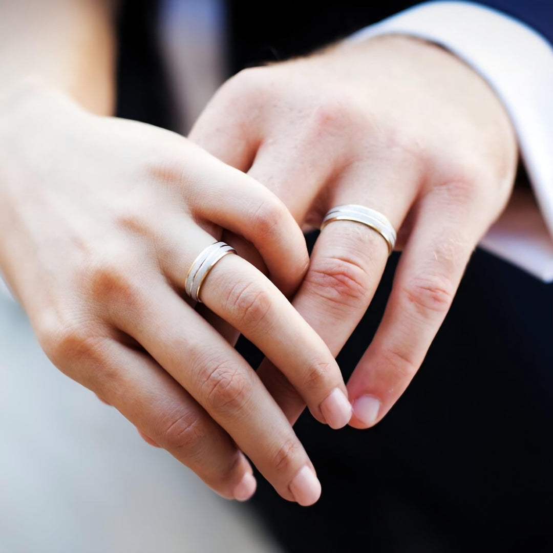 A Guide to Wedding Ring Widths & Profiles